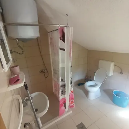 Anika Apartman Tjentiste