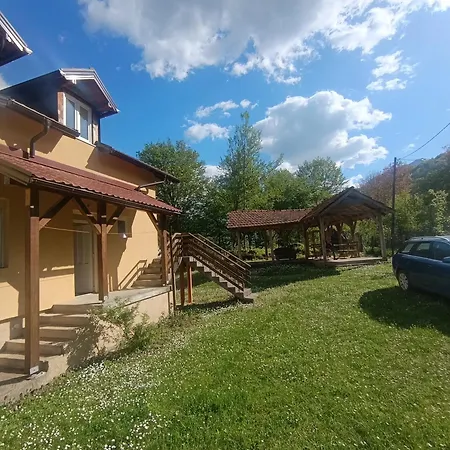 Anika *